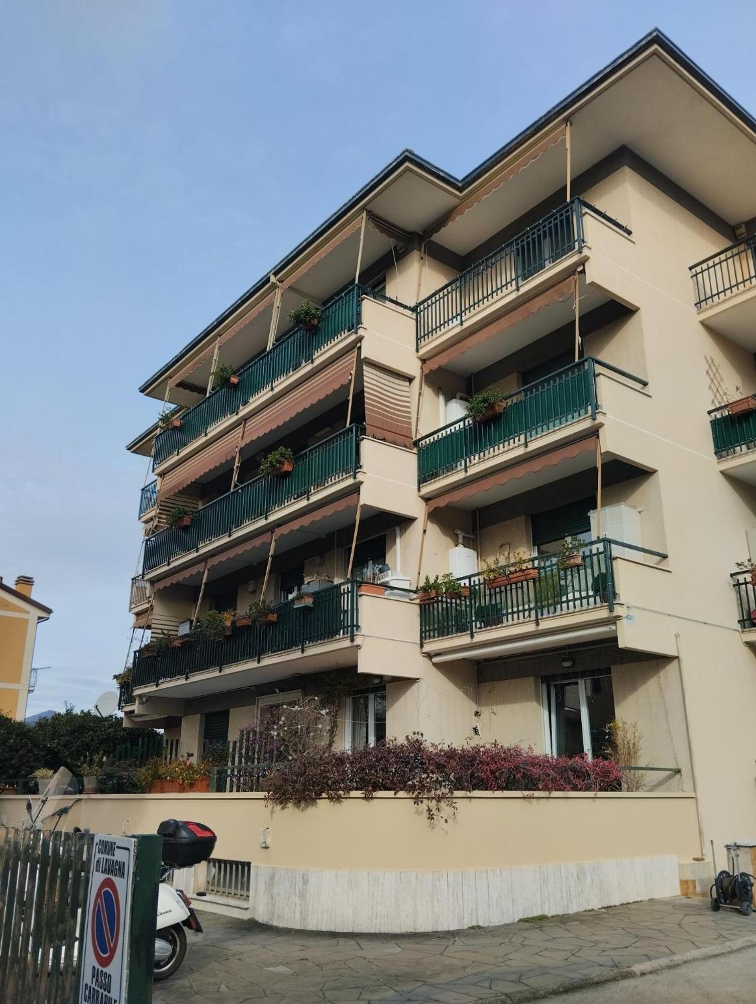 Appartamento Con Posto Auto Lavagna Exteriér fotografie